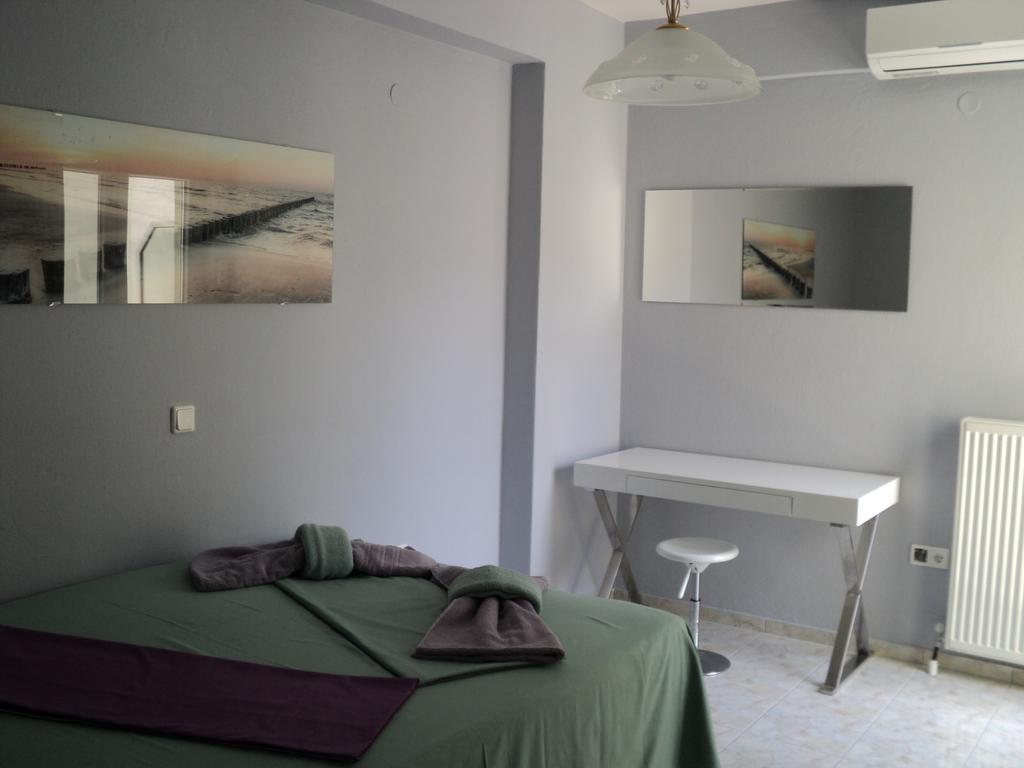 Serenada Apartment Nea Iraklitsa Екстер'єр фото