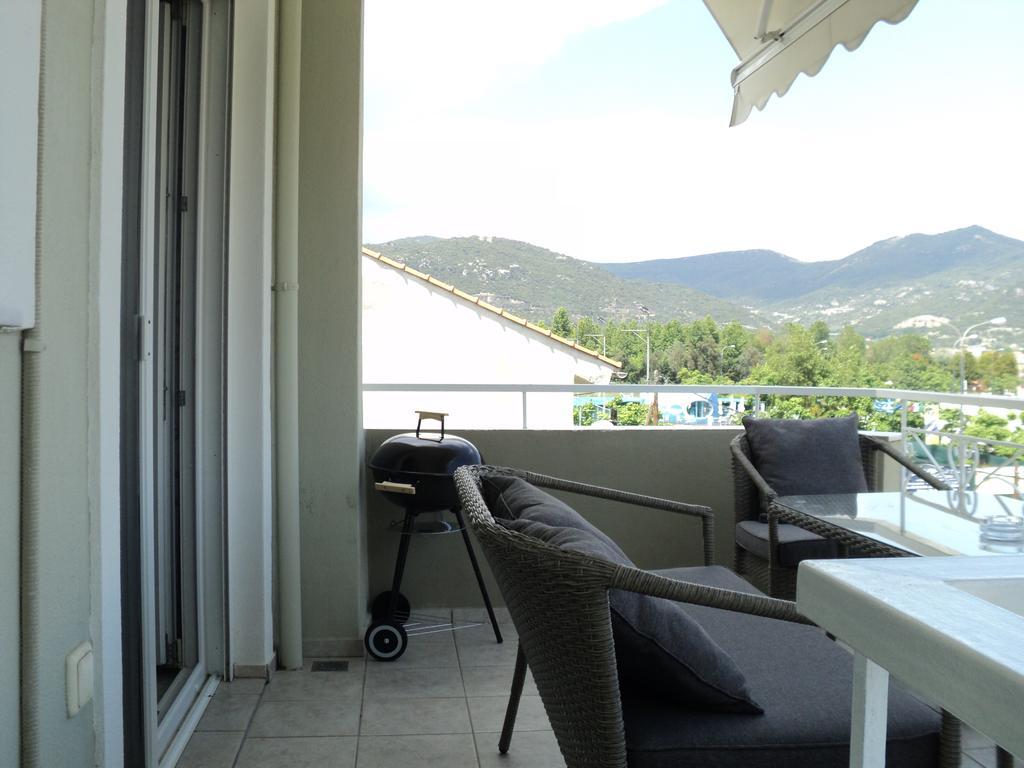 Serenada Apartment Nea Iraklitsa Екстер'єр фото