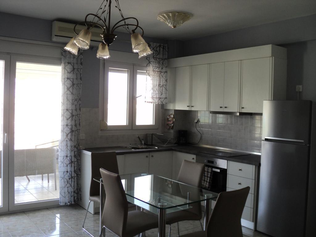 Serenada Apartment Nea Iraklitsa Екстер'єр фото