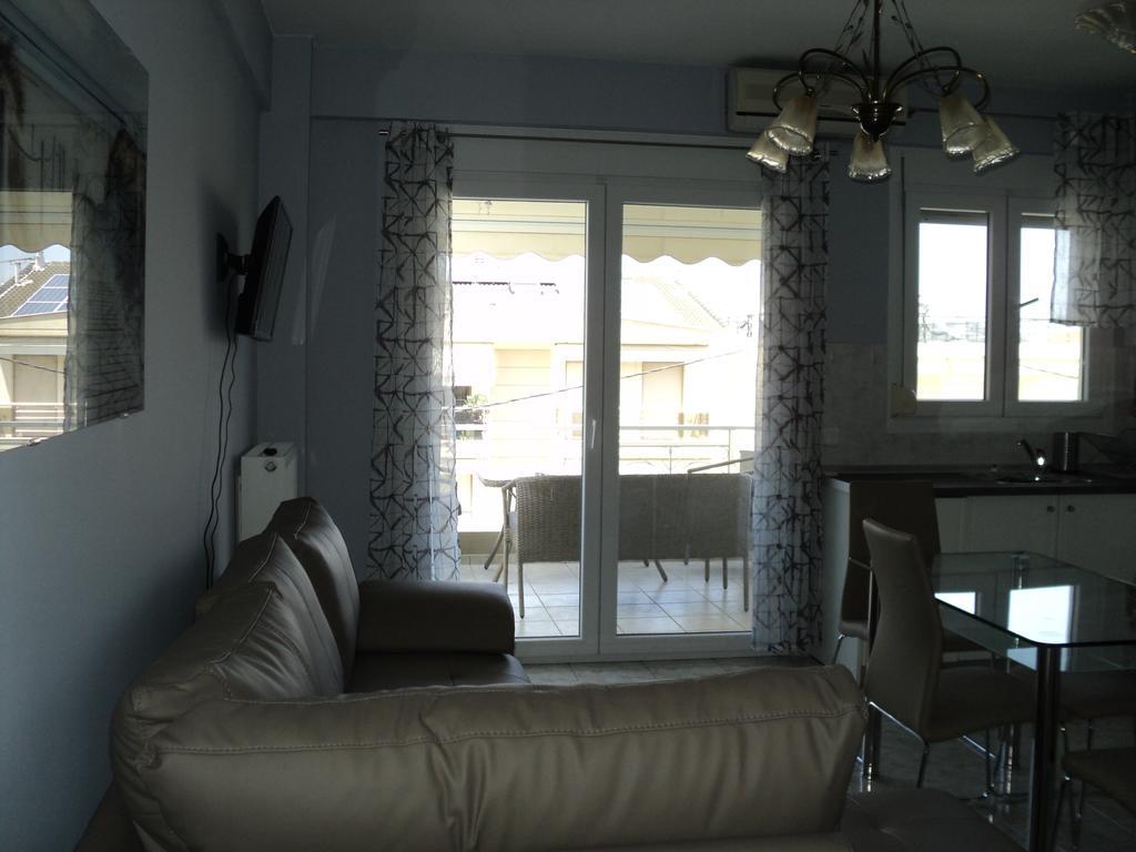 Serenada Apartment Nea Iraklitsa Екстер'єр фото