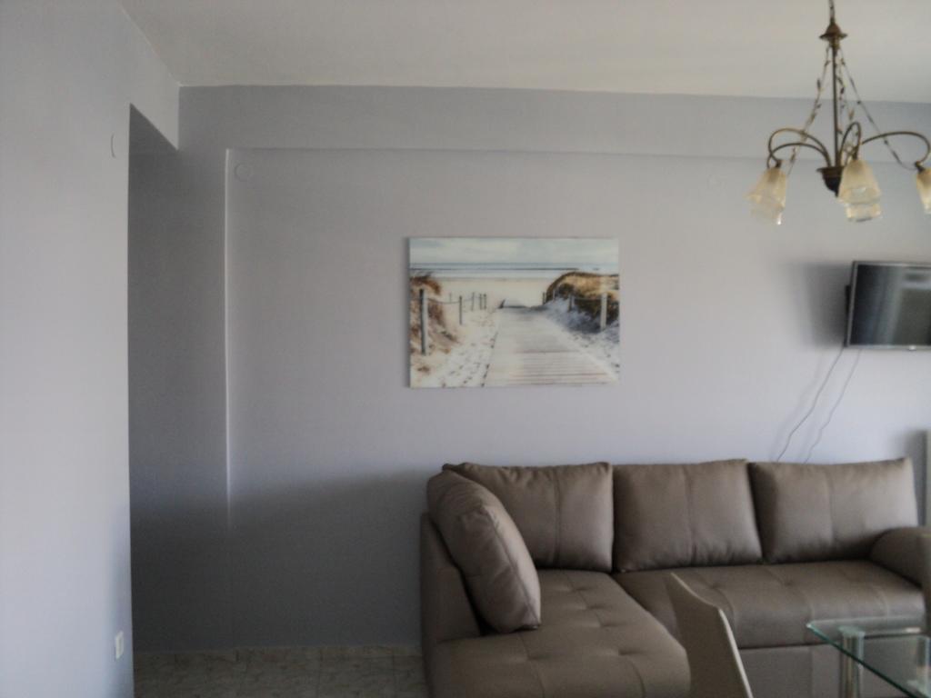 Serenada Apartment Nea Iraklitsa Екстер'єр фото